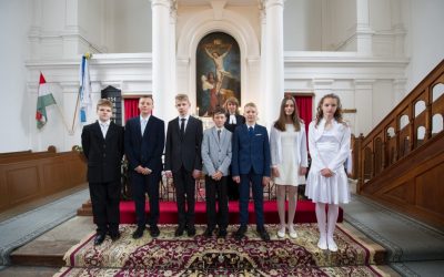 Konfirmáció a gyülekezetben